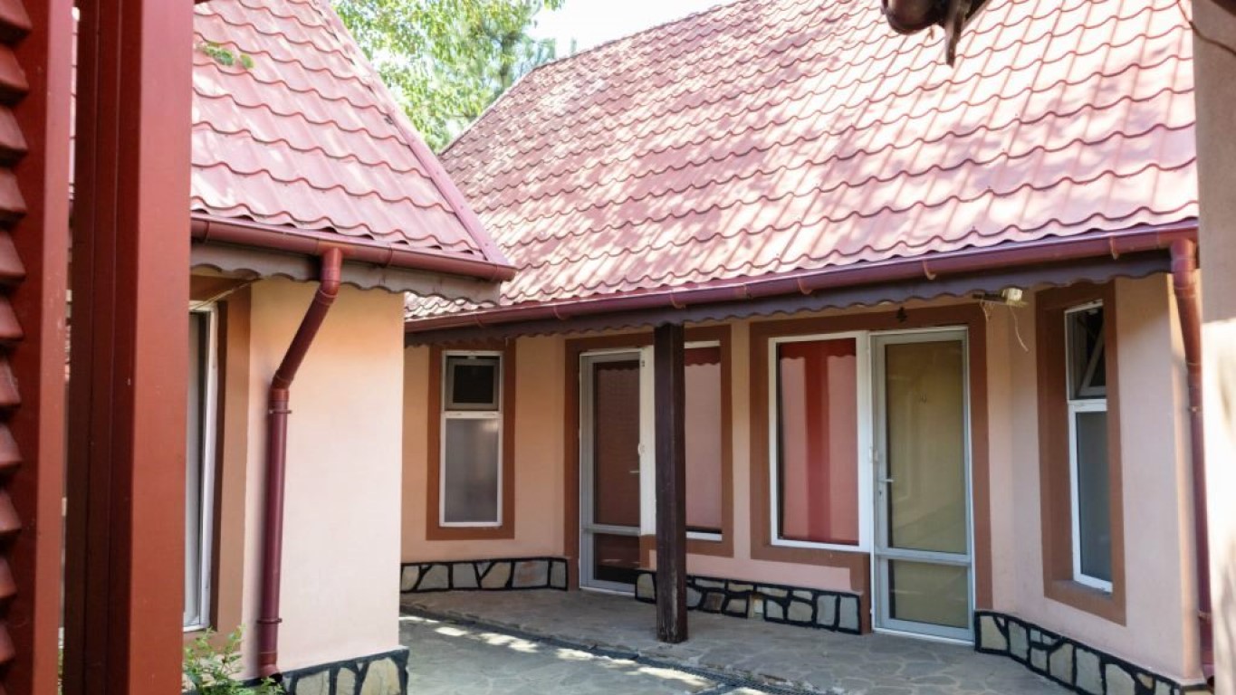 Cazare Complex Lacul Benga